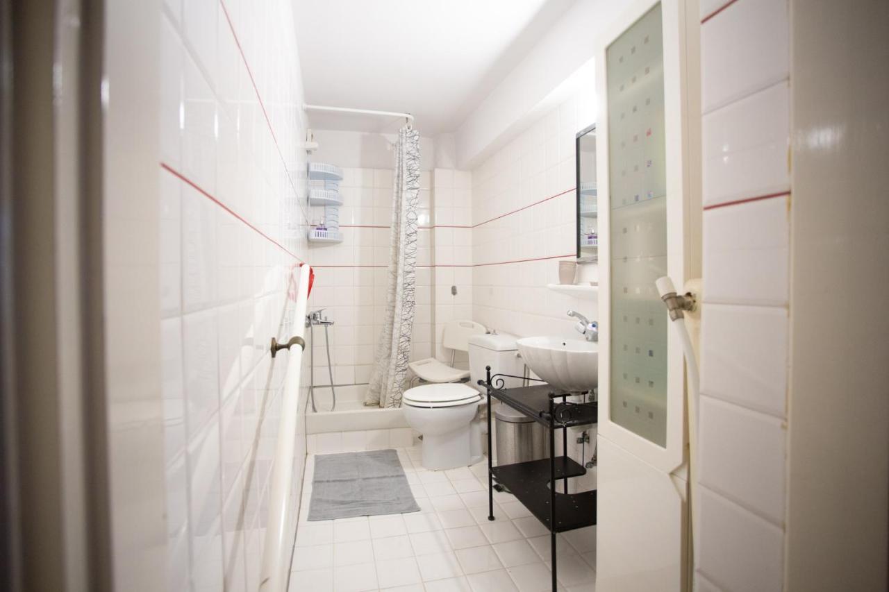 Traditional Villa Appartment With Garden, Also For Gatherings ,15 Minutes From Thessaloniki Airport Exterior foto